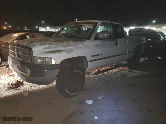 1996 Dodge Ram 1500 with VIN 3B7HF13Y7TG127854, listed as a Copart auction lot 83703544 with 197,430 mi miles and Salvage Title. Bid and sale history available at carsss.com. Image 1.