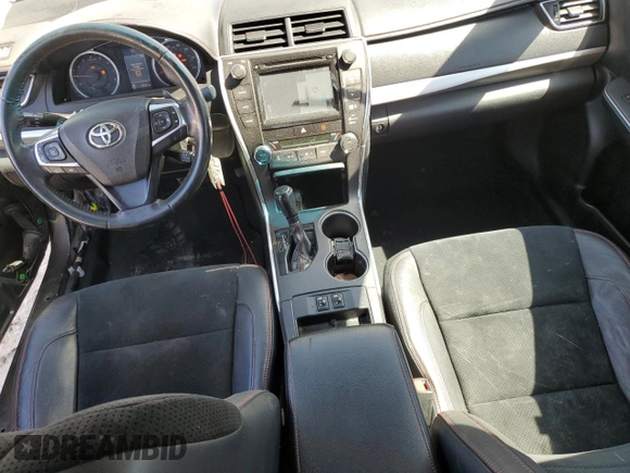 2015 Toyota Camry XLE with VIN 4T1BF1FK3FU034002, listed as a Copart auction lot 50217805 with 140,523 mi miles and Salvage Title. Bid and sale history available at carsss.com. Image 8.