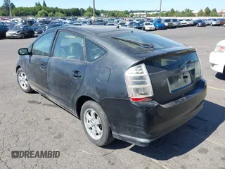 2007 Toyota Prius with VIN JTDKB20U477687051, listed as a IAAI auction lot 42655193 with Not provided miles and . Bid and sale history available at DreamBid. Image 3.