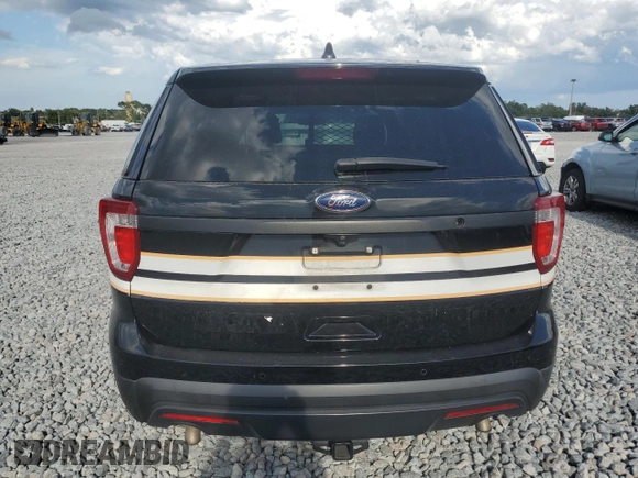 2017 Ford Police Interceptor Utility z VIN 1FM5K8AR8HGD44315, wystawiony jako Copart lot #60288855 z przebiegiem 77 052 mil mil oraz Szkoda całkowita • Salvage title. Historia ofert i sprzedaży dostępna na DreamBid. Obrazek 6.