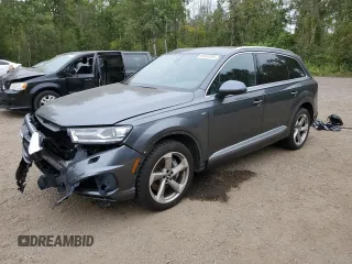 2018 Audi Q7 z VIN WA1MAAF71JD049558, wystawiony jako Copart lot #69534294 z przebiegiem 42 570 mil mil oraz Szkoda całkowita • Salvage title. Historia ofert i sprzedaży dostępna na DreamBid. Obrazek 1.