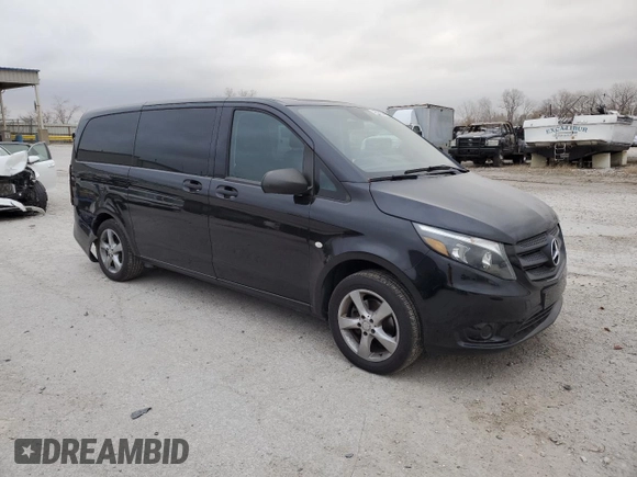 2017 Mercedes-Benz Metris Passenger z VIN WD4PG2EE3H3240959, wystawiony jako Copart lot #79946054 z przebiegiem 96 011 mil mil oraz Szkoda całkowita • Salvage title. Historia ofert i sprzedaży dostępna na DreamBid. Obrazek 4.