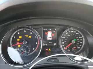 2018 Volkswagen Atlas SE z VIN 1V2LR2CA1JC558294, wystawiony jako Copart lot #54971575 z przebiegiem 65 118 mil mil oraz Szkoda całkowita • Salvage title. Historia ofert i sprzedaży dostępna na DreamBid. Obrazek 9.