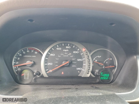 2004 Honda Pilot EX with VIN 2HKYF18624H615884, listed as a Copart auction lot 49103255 with 209,021 mi miles and Salvage Title. Bid and sale history available at carsss.com. Image 9.