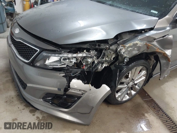 2014 Kia Optima SX Turbo with VIN 5XXGR4A61EG316334, listed as a IAAI auction lot 41684077 with 179,212 mi miles and . Bid and sale history available at DreamBid. Image 6.