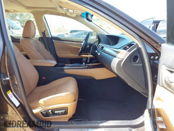 2014 Lexus GS 350 с VIN JTHCE1BL5E5024394, выставлен на аукционе IAAI как лот 41833478 с пробегом 117 037 миль миль и . История ставок и продаж доступна на DreamBid. Изображение 5.