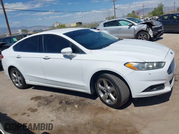 2016 Ford Fusion SE z VIN 3FA6P0H7XGR293199, wystawiony jako IAAI lot #42593929 z przebiegiem 332 555 mil mil oraz . Historia ofert i sprzedaży dostępna na DreamBid. Obrazek 14.