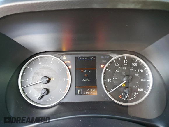2024 Nissan Sentra S z VIN 3N1AB8BV3RY293064, wystawiony jako Copart lot #58260125 z przebiegiem 21 997 mil mil oraz Szkoda całkowita • Salvage title. Historia ofert i sprzedaży dostępna na DreamBid. Obrazek 9.