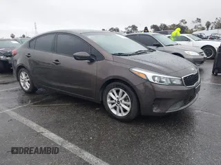 2017 Kia Forte LX with VIN 3KPFL4A76HE053776, listed as a IAAI auction lot 41577083 with 101,906 mi miles and . Bid and sale history available at carsss.com. Image 1.
