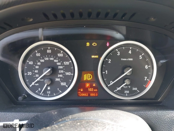 2013 BMW X6 xDrive50i with VIN 5UXFG8C59DL592268, listed as a IAAI auction lot 37742627 with 120,462 mi miles. Bid and sale history available at carsss.com. Image 7.