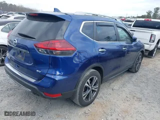 2019 Nissan Rogue SL with VIN 5N1AT2MTXKC822202, listed as a IAAI auction lot 41711830 with 31,246 mi miles. Bid and sale history available at carsss.com. Image 4.