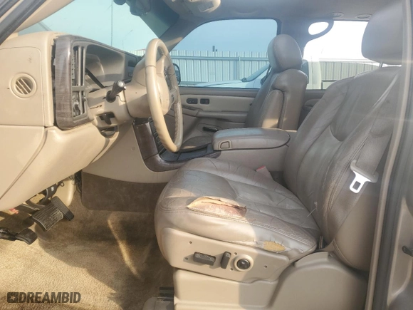 2003 GMC Yukon Denali with VIN 1GKEK63U23J175676, listed as a Copart auction lot 75700804 with 0 mi miles and Non Repairable. Bid and sale history available at carsss.com. Image 7.