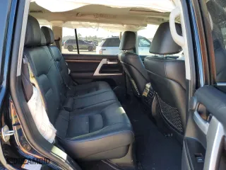2018 Toyota Land Cruiser with VIN JTMCY7AJ4J4067877, listed as a Copart auction lot 77243534 with 92,060 mi miles and Salvage Title. Bid and sale history available at carsss.com. Image 11.