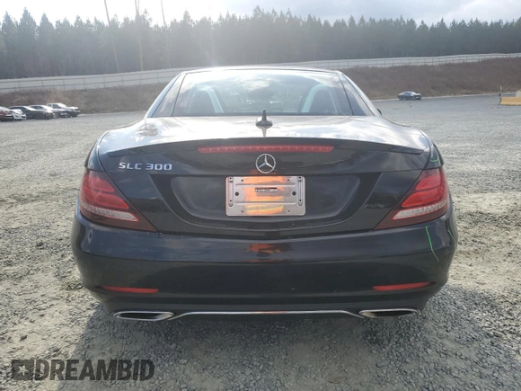 2018 Mercedes-Benz SLC 300 z VIN WDDPK3JA0JF151653, wystawiony jako Copart lot #85726674 z przebiegiem 25 147 mil mil oraz Szkoda całkowita • Salvage title. Historia ofert i sprzedaży dostępna na DreamBid. Obrazek 6.