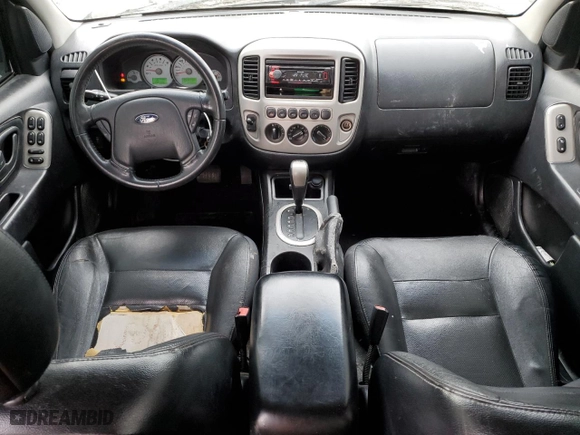 2005 Ford Escape Limited with VIN 1FMYU04125KE23079, listed as a Copart auction lot 45588415 with 226,071 mi miles and Salvage Title. Bid and sale history available at carsss.com. Image 8.