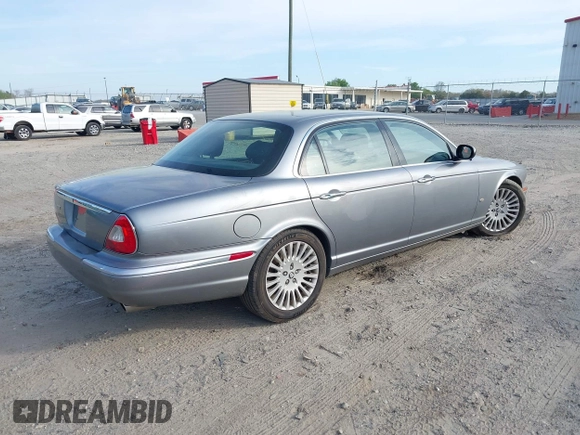 2007 Jaguar XJ Vanden Plas with VIN SAJWA82B27SH12131, listed as a IAAI auction lot 41910244 with 113,068 mi miles and . Bid and sale history available at DreamBid. Image 4.