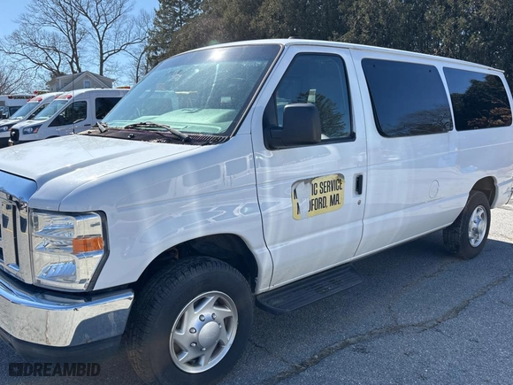 2014 Ford Econoline Wagon XL with VIN 1FBNE3BL1EDA64827, listed as a Copart auction lot 48927855 with 102,965 mi miles and Clean Title. Bid and sale history available at carsss.com. Image 2.