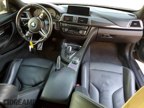 2016 BMW M4 with VIN WBS3R9C5XGK338284, listed as a Copart auction lot 70488743 with 86,452 mi miles. Bid and sale history available at carsss.com. Image 8.