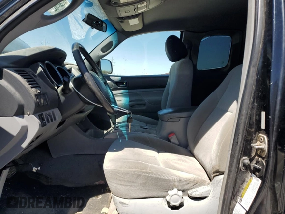 2005 Toyota Tacoma with VIN 5TEUU42N25Z066191, listed as a Copart auction lot 55097255 with 224,784 mi miles and Clean Title. Bid and sale history available at DreamBid. Image 7.