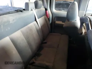 2007 Ford F-150 XL z VIN 1FTPX12V77FA81045, wystawiony jako Copart lot #57550105 z przebiegiem Nie podano mil oraz Szkoda całkowita • Salvage title. Historia ofert i sprzedaży dostępna na DreamBid. Obrazek 10.