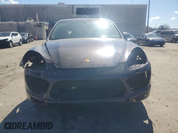 2012 Porsche Cayenne Turbo с VIN WP1AC2A25CLA80713, выставлен на аукционе Copart как лот 50768025 с пробегом 47 285 миль миль и Списание • Salvage title. История ставок и продаж доступна на DreamBid. Изображение 5.