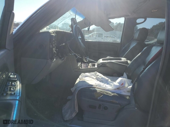 2003 GMC Yukon SLT with VIN 1GKEK13Z33R307392, listed as a Copart auction lot 38899704 with 0 mi miles and Salvage Title. Bid and sale history available at carsss.com. Image 7.