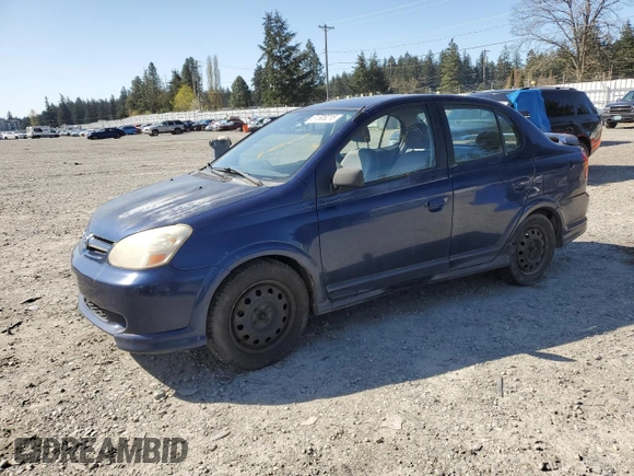 2003 Toyota ECHO z VIN JTDBT123835041996, wystawiony jako Copart lot #51505215 z przebiegiem 292 913 mil mil oraz Czysty tytuł • Clean title. Historia ofert i sprzedaży dostępna na DreamBid. Obrazek 1.