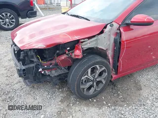 2021 Kia Forte LXS z VIN 3KPF24AD2ME361269, wystawiony jako IAAI lot #42031744 z przebiegiem 100 000 mil mil oraz . Historia ofert i sprzedaży dostępna na DreamBid. Obrazek 6.