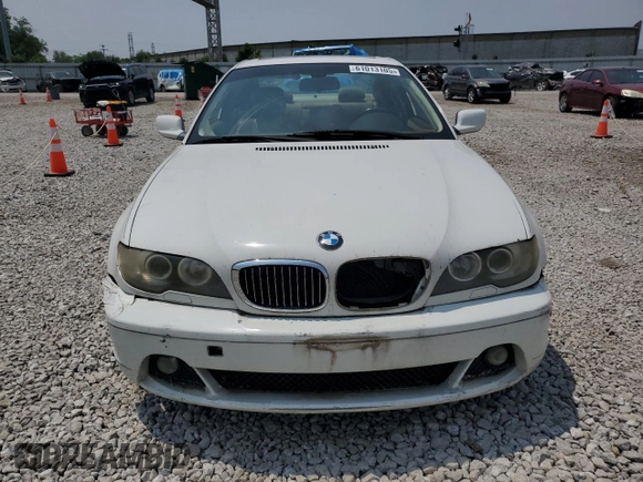 2006 BMW 3 Series 325Ci z VIN WBABD33426PL09950, wystawiony jako Copart lot #61013105 z przebiegiem 138 501 mil mil oraz Czysty tytuł • Clean title. Historia ofert i sprzedaży dostępna na DreamBid. Obrazek 5.