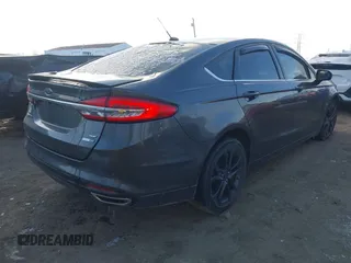 2018 Ford Fusion SE with VIN 3FA6P0T95JR105382, listed as a IAAI auction lot 41637499 with 35,516 mi miles and . Bid and sale history available at carsss.com. Image 4.
