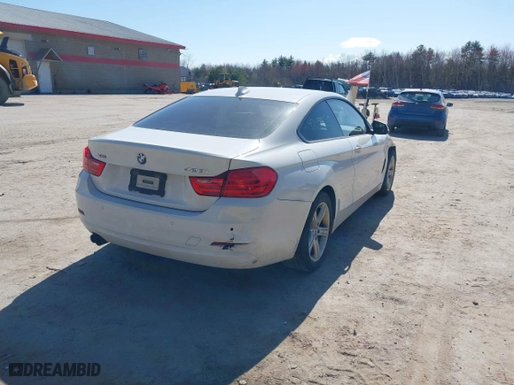 2014 BMW 4 Series 428i xDrive with VIN WBA3N5C55EK196898, listed as a IAAI auction lot 42112580 with 184,381 mi miles. Bid and sale history available at carsss.com. Image 4.