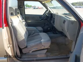 1996 GMC Sonoma SLS with VIN 1GTCS14X4T8515402, listed as a IAAI auction lot 42137071 with 165,316 mi miles. Bid and sale history available at carsss.com. Image 5.