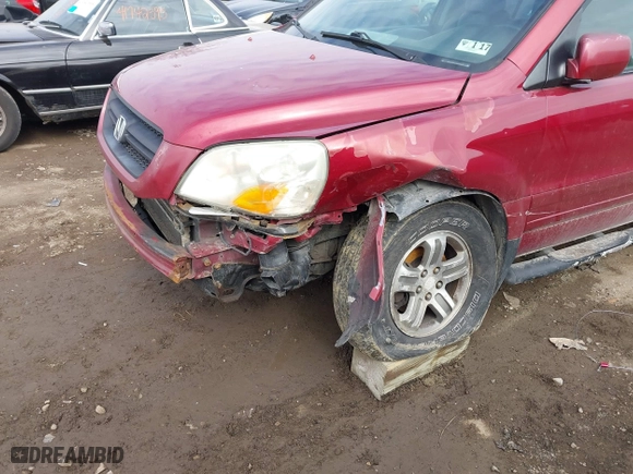 2003 Honda Pilot EX with VIN 2HKYF18543H556374, listed as a IAAI auction lot 41748467 with 207,343 mi miles. Bid and sale history available at carsss.com. Image 6.