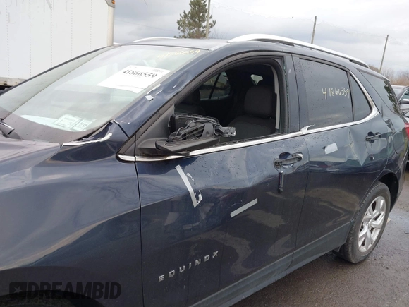 2018 Chevrolet Equinox LT with VIN 3GNAXTEXXJL269187, listed as a IAAI auction lot 41866559 with 44,981 mi miles. Bid and sale history available at carsss.com. Image 6.
