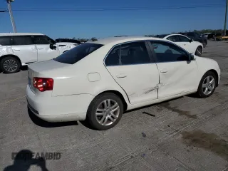 2007 Volkswagen Jetta 2.5 with VIN 3VWRF71K07M102496, listed as a Copart auction lot 52009455 with 274,024 mi miles and Clean title. Bid and sale history available at DreamBid. Image 3.