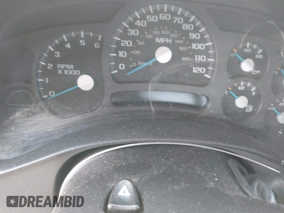 2003 Chevrolet Silverado 1500 with VIN 2GCEC19T531381112, listed as a IAAI auction lot 42144595 with 164,603 mi miles and . Bid and sale history available at DreamBid. Image 7.