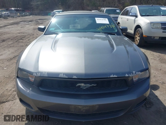 2010 Ford Mustang V6 с VIN 1ZVBP8EN6A5107210, выставлен на аукционе IAAI как лот 41954786 с пробегом 142 198 миль миль и . История ставок и продаж доступна на DreamBid. Изображение 6.