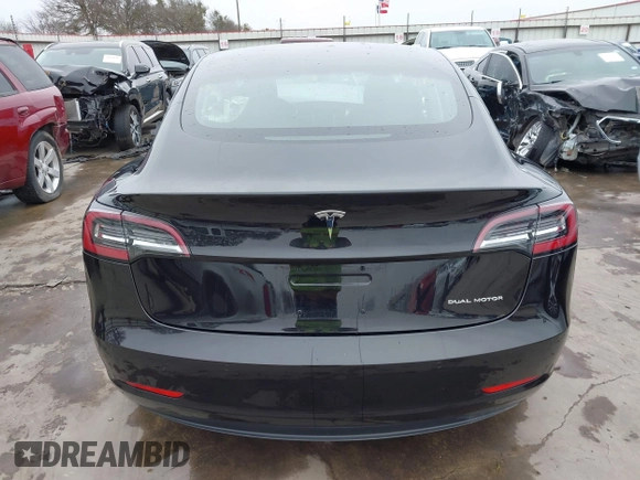 2018 Tesla Model 3 Long Range Battery with VIN 5YJ3E1EB3JF090567, listed as a IAAI auction lot 41568312 with 35,327 mi miles and . Bid and sale history available at DreamBid. Image 17.
