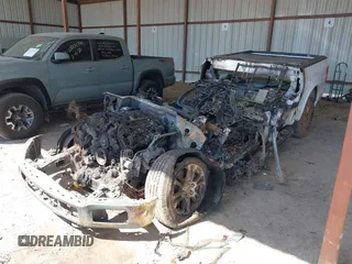 2019 Ford F-150 XL with VIN 1FTEW1E50KKE47630, listed as a IAAI auction lot 41830755 with 1 mi miles. Bid and sale history available at carsss.com. Image 2.
