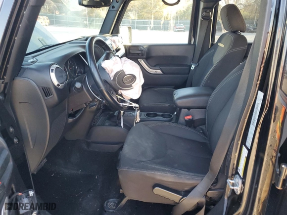 2015 Jeep Wrangler Unlimited Sahara with VIN 1C4HJWEGXFL698388, listed as a Copart auction lot 78596634 with 110,460 mi miles and Salvage Title. Bid and sale history available at carsss.com. Image 7.