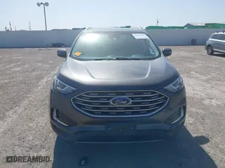 2019 Ford Edge Titanium with VIN 2FMPK3K9XKBC06140, listed as a IAAI auction lot 41817699 with 44,615 mi miles. Bid and sale history available at carsss.com. Image 12.