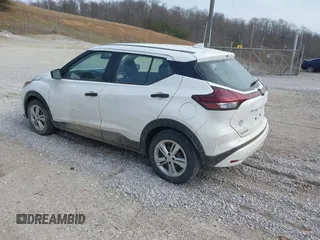 2022 Nissan Kicks S with VIN 3N1CP5BV3NL521872, listed as a IAAI auction lot 41693544 with 1 mi miles. Bid and sale history available at carsss.com. Image 3.