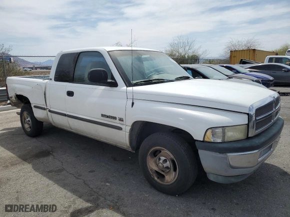 1999 Dodge Ram 1500 with VIN 3B7HC13Z4XG127818, listed as a Copart auction lot 52090945 with 245,977 mi miles and Clean Title. Bid and sale history available at carsss.com. Image 4.
