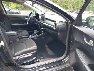 2019 Kia Forte LXS z VIN 3KPF24AD7KE023833, wystawiony jako IAAI lot #42373416 z przebiegiem 139 168 mil mil oraz . Historia ofert i sprzedaży dostępna na DreamBid. Obrazek 5.