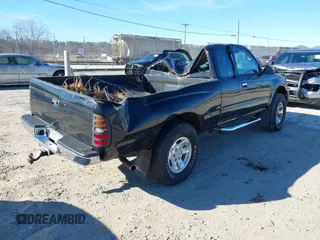 1998 Toyota Tacoma with VIN 4TAWN72N2WZ056597, listed as a IAAI auction lot 41636584 with 147,695 mi miles and . Bid and sale history available at DreamBid. Image 4.