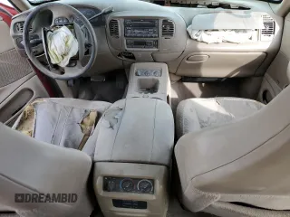 2000 Ford Expedition Eddie Bauer с VIN 1FMEU17L5YLB06434, выставлен на аукционе Copart как лот 88497425 с пробегом Не указан миль и Списание • Salvage title. История ставок и продаж доступна на DreamBid. Изображение 8.