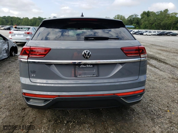 2021 Volkswagen Atlas Cross Sport 2.0T SE w/Technology with VIN 1V2JC2CA3MC208629, listed as a Copart auction lot 61312013 with 31,027 mi miles. Bid and sale history available at carsss.com. Image 6.