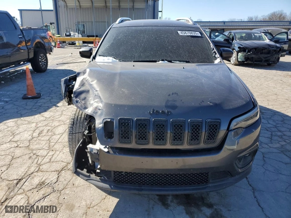 2019 Jeep Cherokee Latitude Plus with VIN 1C4PJLLB9KD184201, listed as a Copart auction lot 45870835 with 112,713 mi miles and Salvage Title. Bid and sale history available at carsss.com. Image 5.
