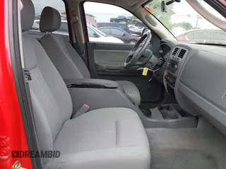 2007 Dodge Dakota SLT with VIN 1D7HE48K17S103188, listed as a IAAI auction lot 42187066 with 113,061 mi miles and . Bid and sale history available at carsss.com. Image 5.