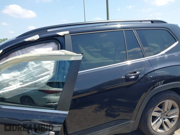 2021 Volkswagen Atlas S с VIN 1V2AP2CA2MC605415, выставлен на аукционе IAAI как лот 42175292 с пробегом 164 656 миль миль и . История ставок и продаж доступна на DreamBid. Изображение 14.
